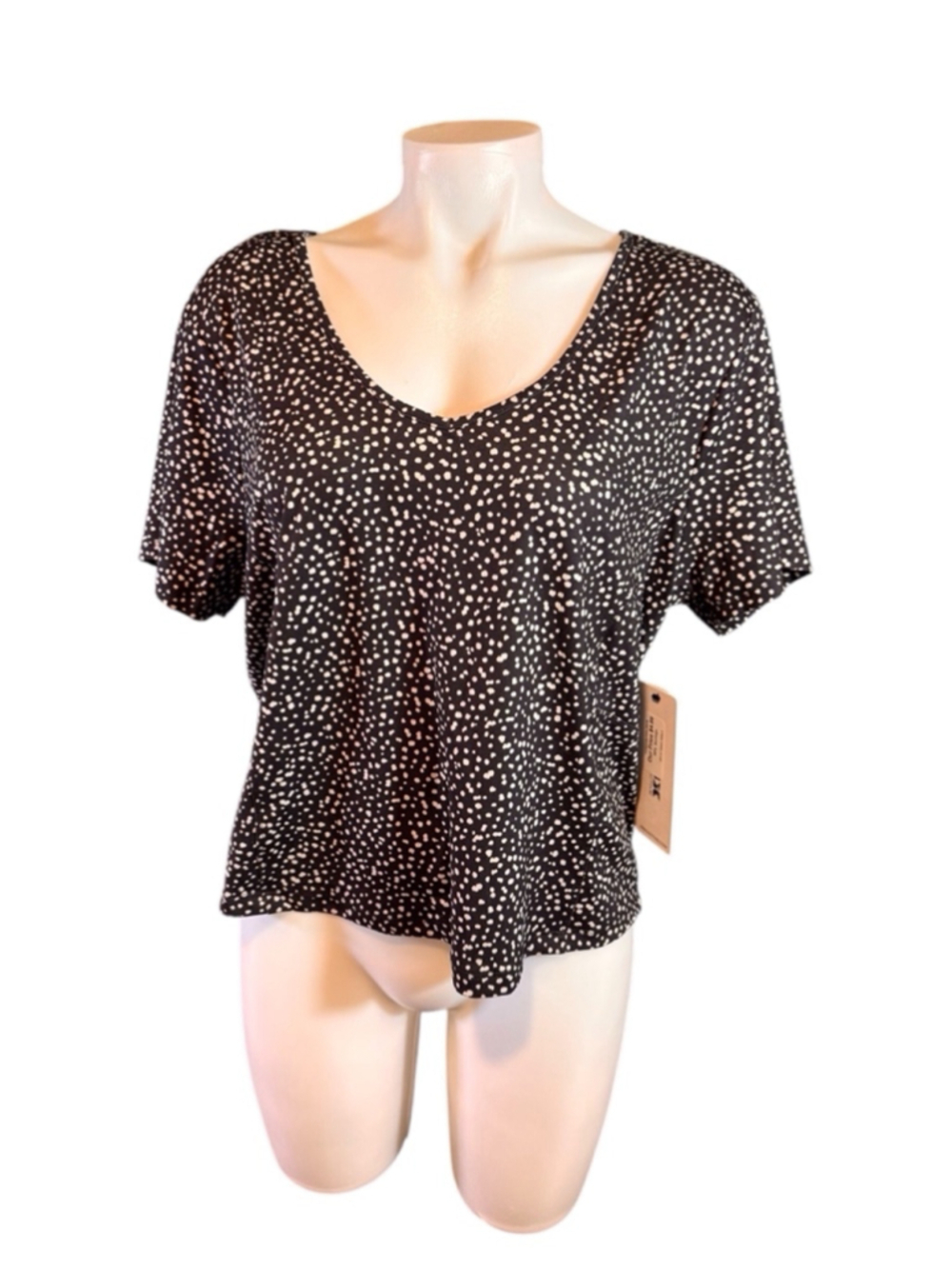 Women RBX Shirt XL Black White dot